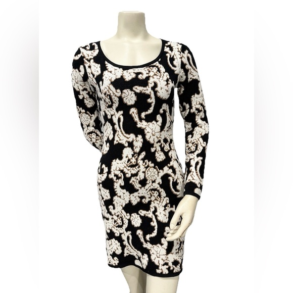 Gianni Bini Sweater Dress Small Black Cream Baroque Print Long Sleeve Bodycon - Picture 1 of 9